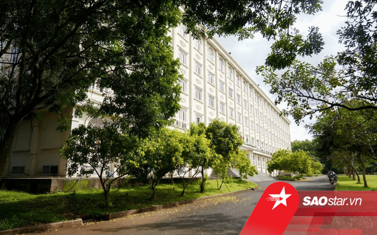 Cách TP.HCM 80km, có một trường đại học kiến trúc đẹp mê mẩn, khuôn viên phủ ngập sắc xanh